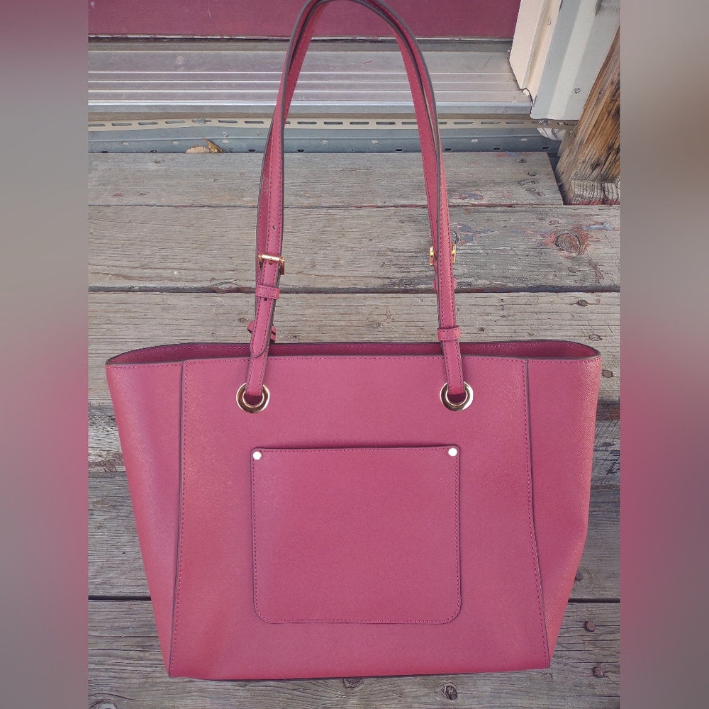 Michael Kors Walsh Berry Multifunctional Leather Medium Tote Purse New With Tags - Picture 7 of 16